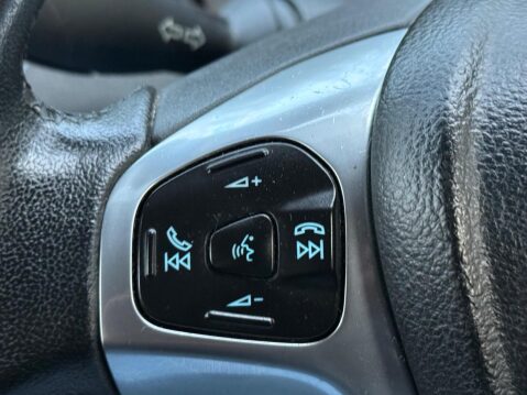 Ford Fiesta 1.0T EcoBoost Zetec Euro 6 (s/s) 5dr 17