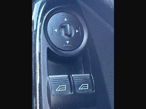 Ford Fiesta 1.0T EcoBoost Zetec Euro 6 (s/s) 5dr 15