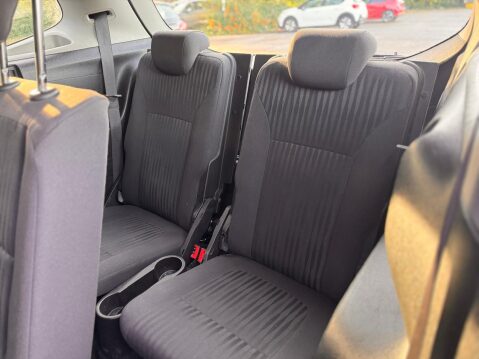 Vauxhall Zafira 1.8 16V Exclusiv Euro 5 5dr 12