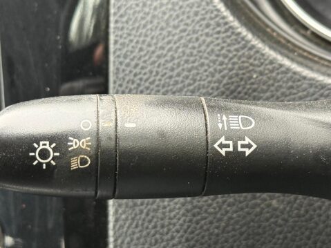 Nissan Qashqai 1.5 dCi Visia 2WD Euro 5 (s/s) 5dr 13