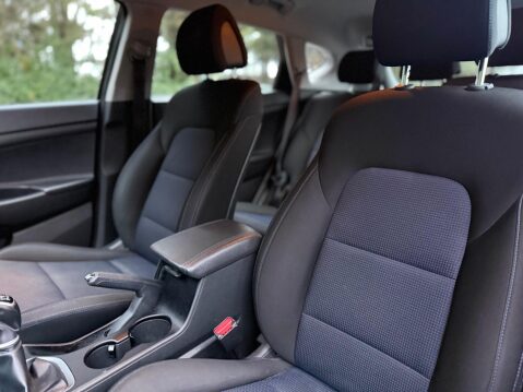 Hyundai TUCSON 1.6 GDi Blue Drive SE Euro 6 (s/s) 5dr 9