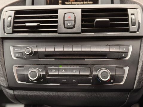 BMW 1 Series 2.0 116d Sport Euro 5 (s/s) 5dr 28