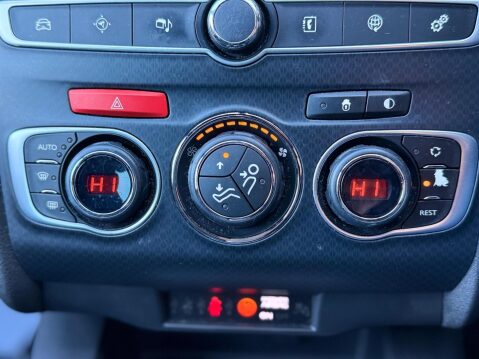 DS DS 4 1.6 BlueHDi Prestige Euro 6 (s/s) 5dr 16