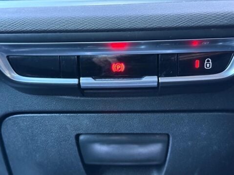 Citroen Grand C4 Picasso 1.6 BlueHDi Feel Euro 6 (s/s) 5dr 28