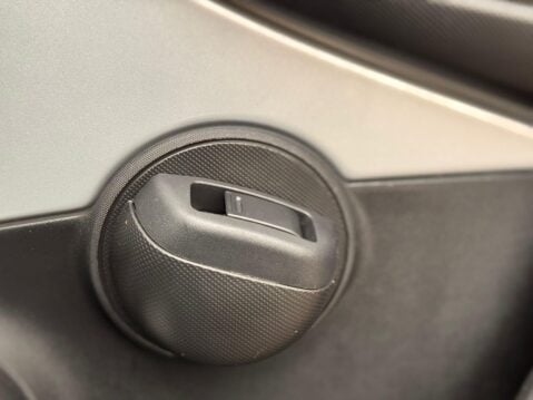 Citroen C1 1.0i VTR Euro 5 5dr 19