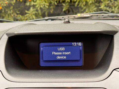 Ford Ecosport 1.0T EcoBoost Titanium S 2WD Euro 6 (s/s) 5dr 28