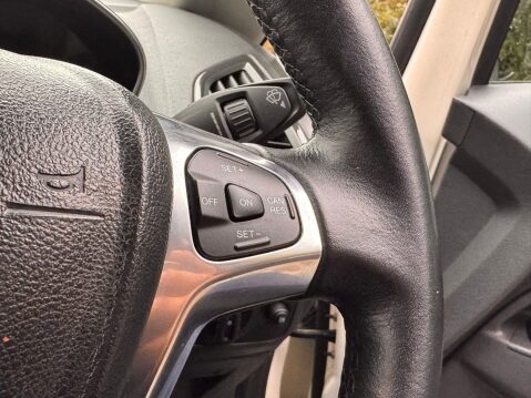 Ford Ecosport 1.0T EcoBoost Titanium S 2WD Euro 6 (s/s) 5dr 25