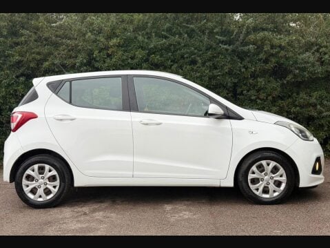 Hyundai i10 1.2 SE Euro 5 5dr 8