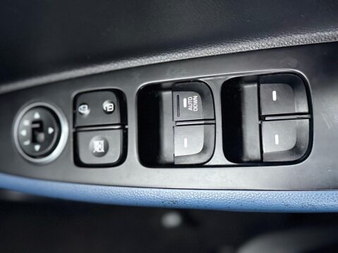 Hyundai i10 1.2 SE Euro 5 5dr 19