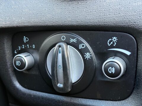 Ford Fiesta 1.0T EcoBoost Titanium Euro 5 (s/s) 5dr 21