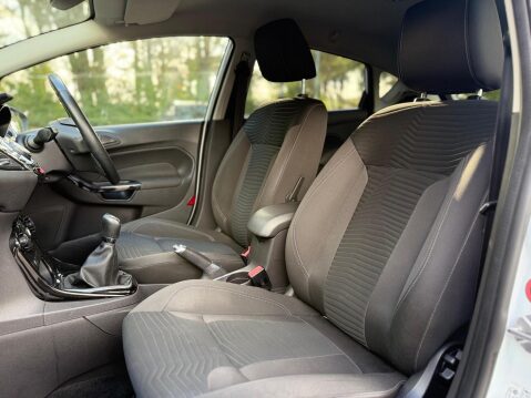 Ford Fiesta 1.0T EcoBoost Titanium Euro 5 (s/s) 5dr 13