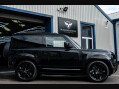 Land Rover Defender P400 MHEV XS EDITION 3