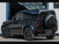 Land Rover Defender P400 MHEV XS EDITION 4