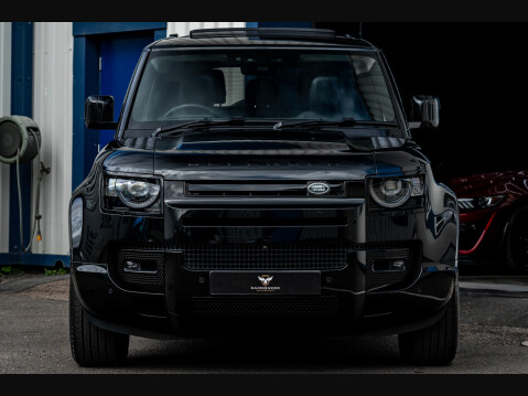 Land Rover Defender P400 MHEV XS EDITION 27