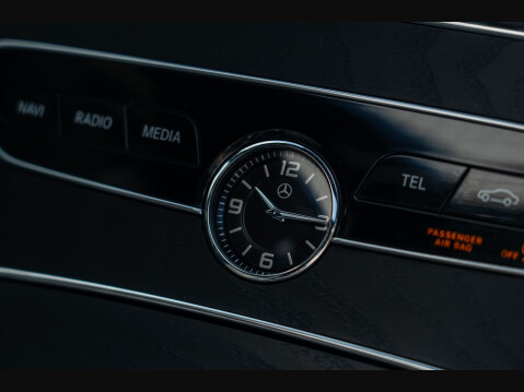 Mercedes-Benz C Class C 300 AMG LINE NIGHT EDITION PREMIUM PLUS 16