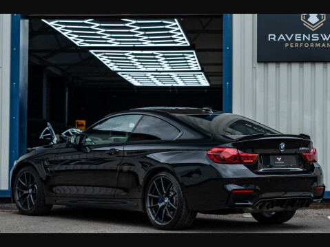 BMW 4 Series M4 CS 4