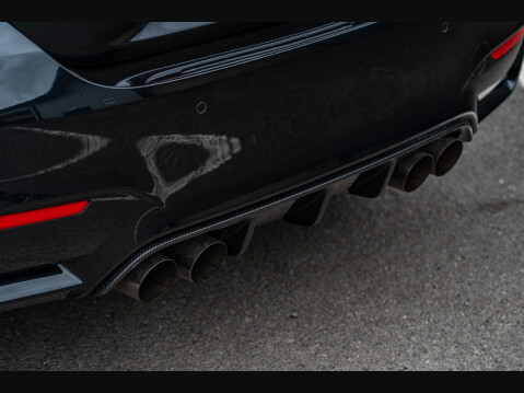BMW 4 Series M4 CS 5