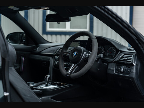 BMW 4 Series M4 CS 10