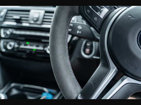 BMW 4 Series M4 CS 12