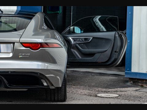 Jaguar F-Type V6 R-DYNAMIC 7