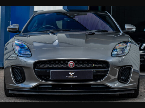 Jaguar F-Type V6 R-DYNAMIC 27