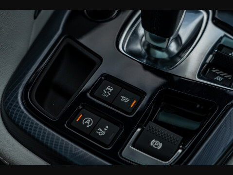 Jaguar F-Type V6 R-DYNAMIC 17
