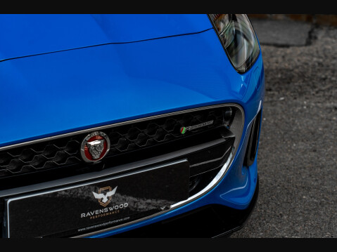 Jaguar F-Type V6 R-DYNAMIC 21