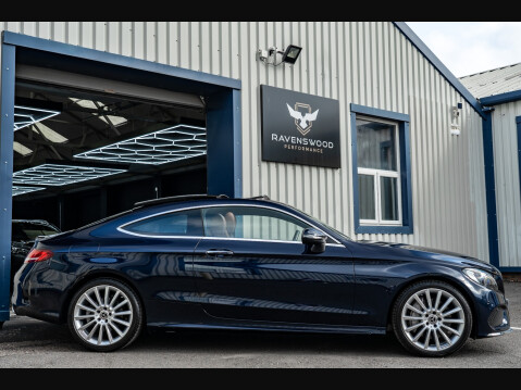 Mercedes-Benz C Class C 300 AMG LINE PREMIUM 3