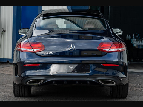 Mercedes-Benz C Class C 300 AMG LINE PREMIUM 28
