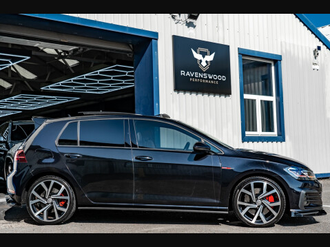 Volkswagen Golf GTI PERFORMANCE TSI DSG 3