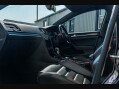 Volkswagen Golf GTI PERFORMANCE TSI DSG 8
