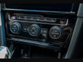 Volkswagen Golf GTI PERFORMANCE TSI DSG 16