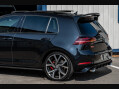 Volkswagen Golf GTI PERFORMANCE TSI DSG 24