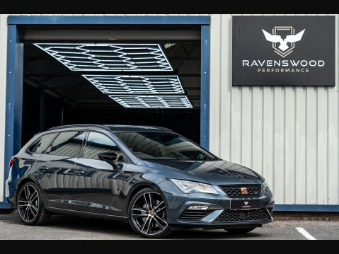 SEAT Leon TSI CUPRA 4DRIVE DSG 1