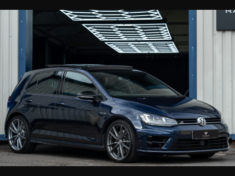 Volkswagen Golf R DSG 2