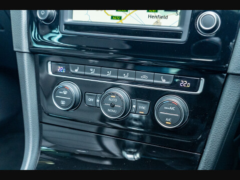 Volkswagen Golf R DSG 17