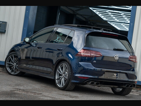 Volkswagen Golf R DSG 30