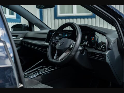 Volkswagen Golf GTD TDI DSG 10