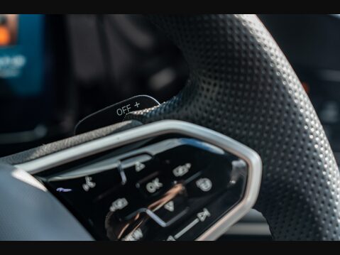 Volkswagen Golf GTD TDI DSG 11