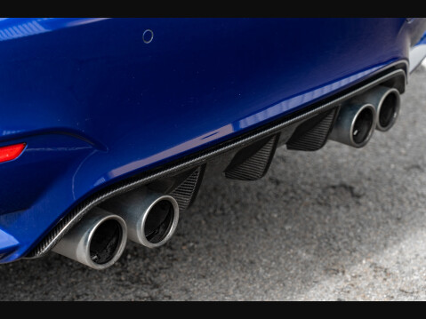 BMW 4 Series M4 COMPETITION 21