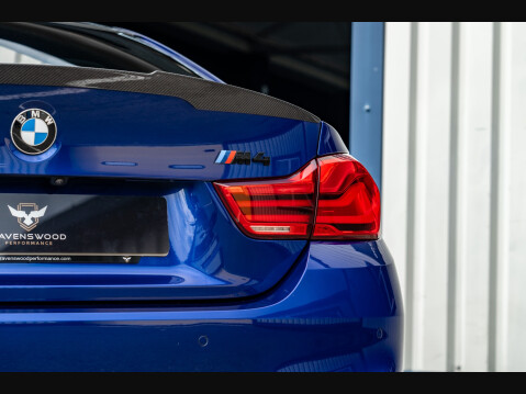 BMW 4 Series M4 COMPETITION 26