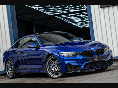 BMW 4 Series M4 COMPETITION 29