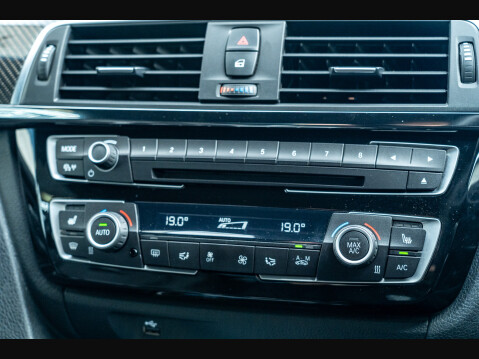 BMW 4 Series M4 COMPETITION 15