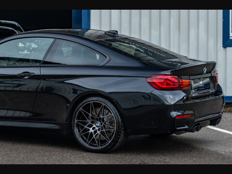 BMW 4 Series M4 COMPETITION 24