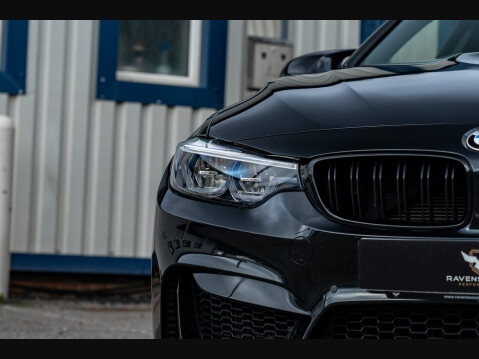 BMW 4 Series M4 COMPETITION 25