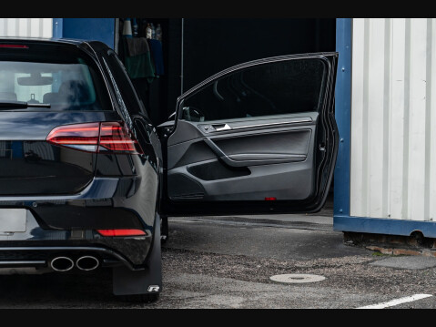 Volkswagen Golf R TSI DSG 7