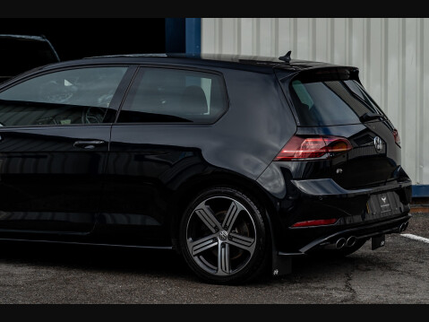 Volkswagen Golf R TSI DSG 24