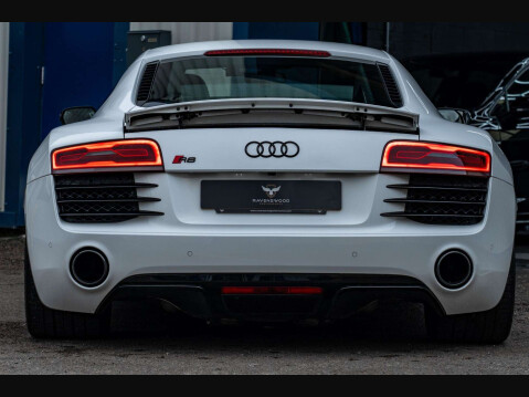 Audi R8 4.2 R8 Quattro V8 Semi-Auto 4WD 2dr 29