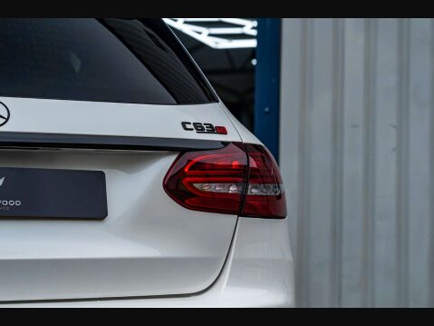 Mercedes-Benz C Class 4.0 C63 V8 BiTurbo AMG S (Premium Plus) Estate 5dr Petrol SpdS MCT Euro 6 ( 27
