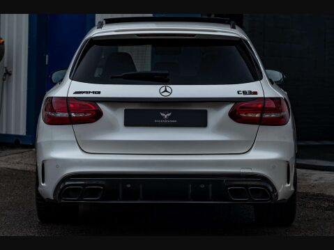 Mercedes-Benz C Class 4.0 C63 V8 BiTurbo AMG S (Premium Plus) Estate 5dr Petrol SpdS MCT Euro 6 ( 29